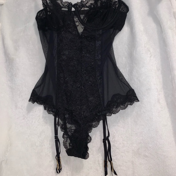 Victoria's Secret Other - VS “Very Sexy” Lace Teddy with stocking straps 36C